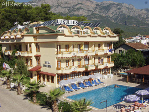 Lukullus Hotel 